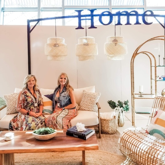 Meet your Posher, Kari - Picture 3 of 8